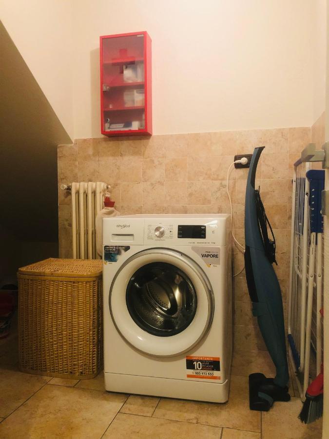 Villa Mara - Aosta - 200 Mq - Wifi - Jacuzzi - Parcheggio - Giardino מראה חיצוני תמונה